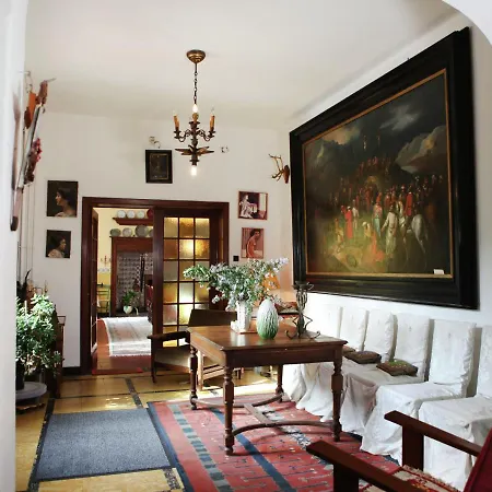 Comfortable Mansion In Doomkerke Near Forest