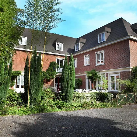 Comfortable Mansion In Doomkerke Near Forest * Wijtstraat